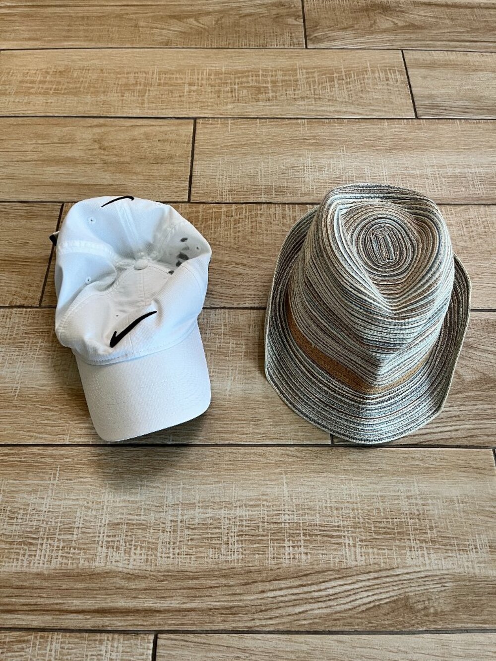 Womens Bundle of 2 Hats